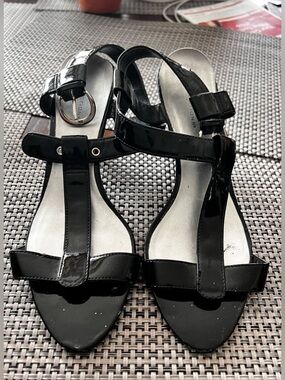 Predictions Black Patent T-Strap Sandals with Ankle Buckle